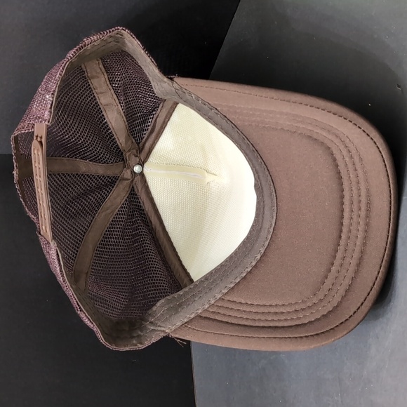 Los Angeles Men's Brown/White Vintage Style Trucker Hat. - Picture 6 of 7